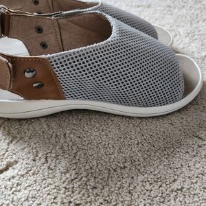 Womens Ingaro Sport size 9